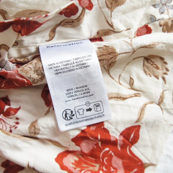 Reformation Aggie Magnolia Puff Sleeve Smocked Peplum Top Size Small NWT - Picture 11 of 16